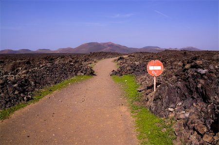 Road to volcanic park Timanfaya on island of Lanzarote, Canary Islands Stock Photo - Budget Royalty-Free & Subscription, Code: 400-06522136