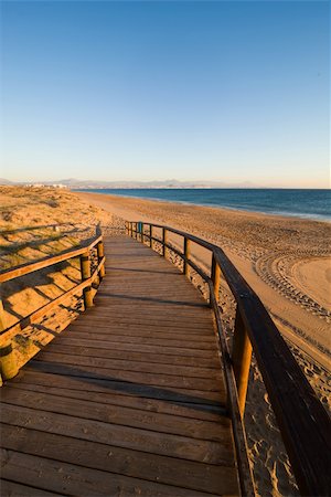 simsearch:400-06083036,k - Footbrige down to Arenales bridge, southern Alicante, Costa Blanca Stock Photo - Budget Royalty-Free & Subscription, Code: 400-06554342