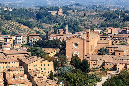 simsearch:400-06568105,k - Aerial View on Rooftops and Houses of Siena, Tuscany, Italy Stockbilder - Microstock & Abonnement, Bildnummer: 400-06558223