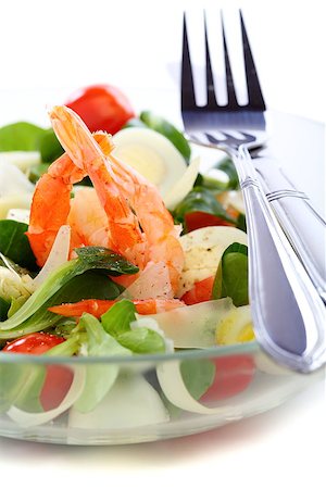 simsearch:400-08573799,k - Seafood salad with shrimps, green leaf,cherry tomato, eggs and parmesan cheese. Stockbilder - Microstock & Abonnement, Bildnummer: 400-06558972