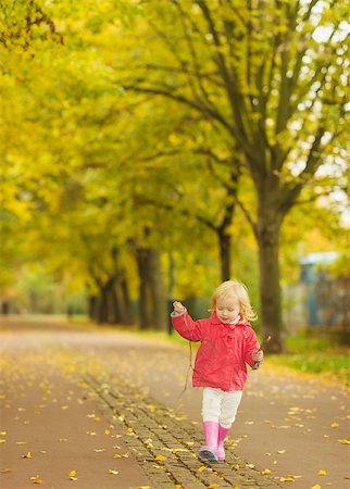 running in city park - Baby running in park Stock Photo - Budget Royalty-Free & Subscription, Code: 400-06559051