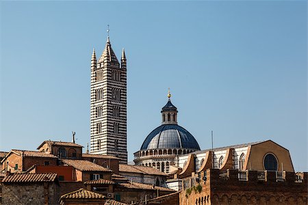 simsearch:400-06568105,k - Aerial View on Siena and Santa Maria Cathedral, Tuscany, Italy Stockbilder - Microstock & Abonnement, Bildnummer: 400-06564933