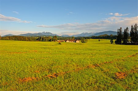 simsearch:400-06694787,k - Farmhouse in the Bavarian Alps, Germany Photographie de stock - Aubaine LD & Abonnement, Code: 400-06567193