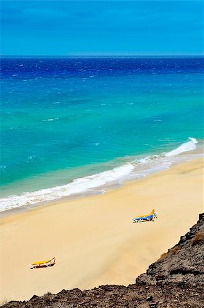 view of a white sand beach in Fuerteventura, Canary Islands, Spain Stock Photo - Budget Royalty-Free & Subscription, Code: 400-06567492