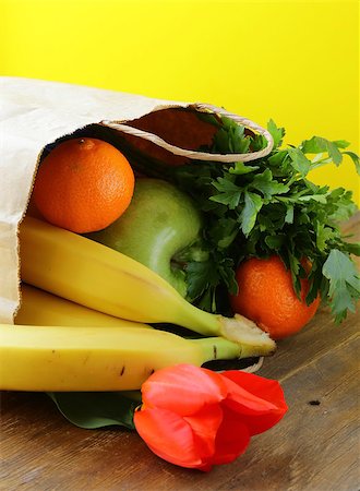 Paper shopping bags - vegetables and fruits Stock Photo - Budget Royalty-Free & Subscription, Code: 400-06568120