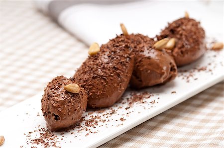 fresh home made chocolate mousse quenelle dessert Stock Photo - Budget Royalty-Free & Subscription, Code: 400-06560838