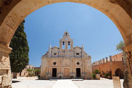 simsearch:400-06696238,k - A photo of Arkadia monastery in Crete Fotografie stock - Microstock e Abbonamento, Codice: 400-06560978