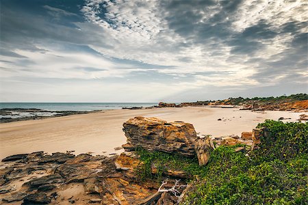 stormy sea boat - An image of the nice landscape of Broome Australia Foto de stock - Super Valor sin royalties y Suscripción, Código: 400-06561785