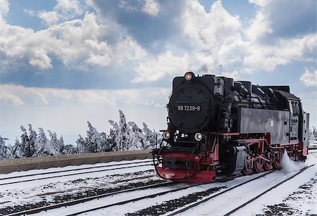 simsearch:400-07680071,k - Steam train on top of a mountain in the Harz region, Germany. Photographie de stock - Aubaine LD & Abonnement, Code: 400-06638846