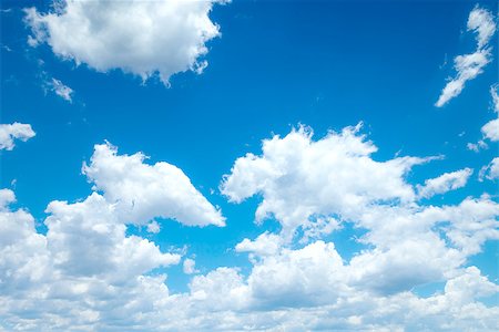 An image of a bright blue sky background Foto de stock - Super Valor sin royalties y Suscripción, Código: 400-06633783