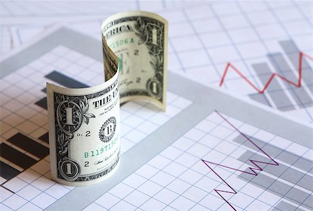 simsearch:400-06694744,k - Business concept. One dollar bill as currency sign on paper background with business chart Stockbilder - Microstock & Abonnement, Bildnummer: 400-06641058