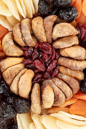 close up of various dried exotic fruits Photographie de stock - Aubaine LD & Abonnement, Code: 400-06643291