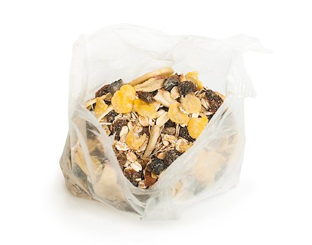 simsearch:400-09238081,k - Muesli breakfast in transparent package. White isolated Photographie de stock - Aubaine LD & Abonnement, Code: 400-06643989