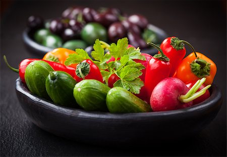 simsearch:700-02055931,k - Raw snack vegetable with olives as antipasti Foto de stock - Super Valor sin royalties y Suscripción, Código: 400-06694628