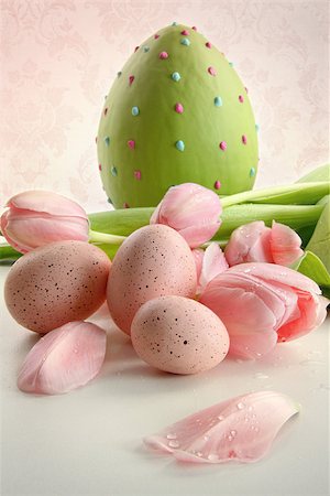 painted happy flowers - Easter eggs and pink tulips with vintage feeling Stock Photo - Budget Royalty-Free & Subscription, Code: 400-06695266