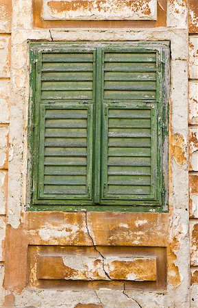 pergamepaper (artist) - Detailed old window frame Photographie de stock - Aubaine LD & Abonnement, Code: 400-06695594