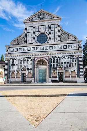 simsearch:400-05733973,k - Italy, Florence: Santa Maria Novella, one of the most important church of the city Stock Photo - Budget Royalty-Free & Subscription, Code: 400-06695607