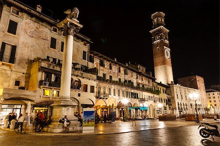 simsearch:400-07105523,k - Lamperti Tower and Piazza delle Erbe at Night, Verona, Veneto, Italy Stock Photo - Budget Royalty-Free & Subscription, Code: 400-06699007