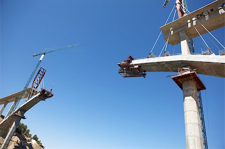 simsearch:400-04430389,k - Bridge of a high speed railway under construction Foto de stock - Super Valor sin royalties y Suscripción, Código: 400-06701550