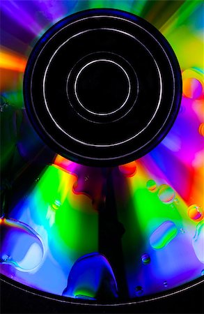 red data - Satured colors for this CD with oil drops on the surface Stock Photo - Budget Royalty-Free & Subscription, Code: 400-06736755