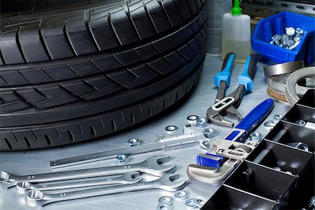 Auto repairing workshop. Tools on metal table. Stock Photo - Budget Royalty-Free & Subscription, Code: 400-06739379