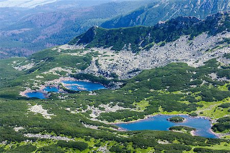 simsearch:400-06748383,k - Tatra Mountain, Poland, view to Valley Gasienicowa  and group of glacial lakes Fotografie stock - Microstock e Abbonamento, Codice: 400-06748382