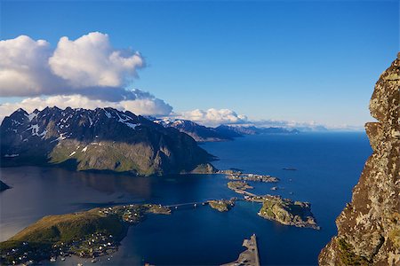 simsearch:400-06946273,k - Scenic view of town Reine on Lofoten islands in Norway Photographie de stock - Aubaine LD & Abonnement, Code: 400-06741597