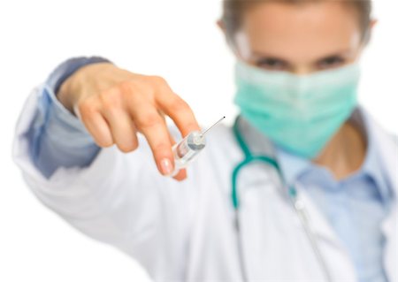 simsearch:400-04129952,k - Scary medical doctor woman in mask using syringe Stockbilder - Microstock & Abonnement, Bildnummer: 400-06751511