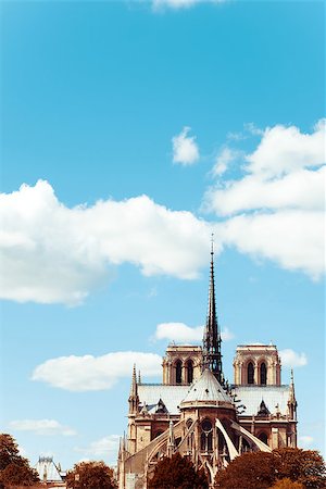 reims - beautiful view Notre Dame Cathedral in paris france (French for Our Lady of Paris) Foto de stock - Super Valor sin royalties y Suscripción, Código: 400-06765232