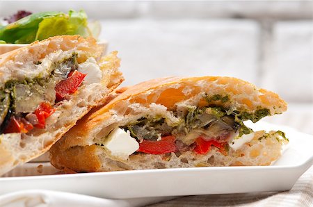 simsearch:400-06641159,k - Italian ciabatta panini sandwichwith with vegetable and feta cheese Foto de stock - Super Valor sin royalties y Suscripción, Código: 400-06767290