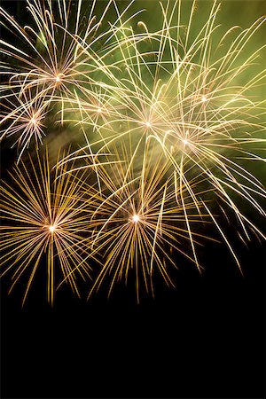 Fireworks in the night sky Stock Photo - Budget Royalty-Free & Subscription, Code: 400-06767790