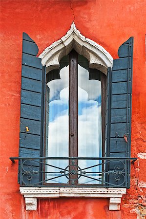 Facade of the Old Italian House with Balcony in Venice Stock Photo - Budget Royalty-Free & Subscription, Code: 400-06760459