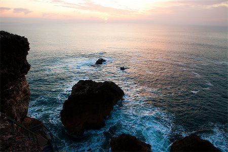 Sunset on the coast at Nazare Portugal Foto de stock - Super Valor sin royalties y Suscripción, Código: 400-06760563