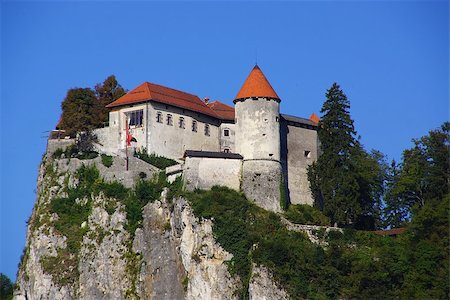 Castle over the lake Bled in Slovenia Foto de stock - Royalty-Free Super Valor e Assinatura, Número: 400-06761987