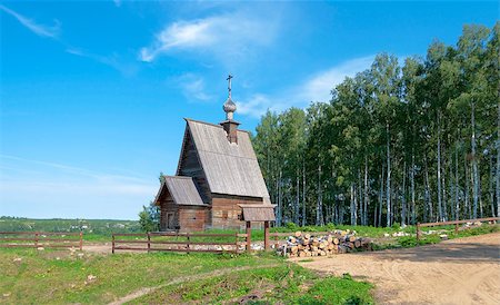 Wooden church of the Resurrection of Christ  on Mount Levitan. Ples, Russia Foto de stock - Super Valor sin royalties y Suscripción, Código: 400-06762754
