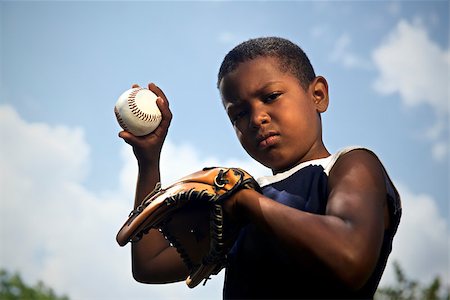 simsearch:400-04067347,k - Sport, baseball and kids, portrait of child with glove holding ball and looking at camera Foto de stock - Super Valor sin royalties y Suscripción, Código: 400-06770213