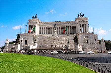 Vittorio Emanuele Monument on Piazza Venezia, Rome Stock Photo - Budget Royalty-Free & Subscription, Code: 400-06770448