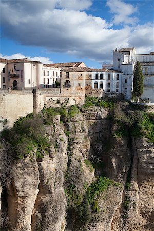 simsearch:400-07209028,k - View of buildings in new town from other side of the 18th century bridge over the 300 ft Tajo Gorge in Ronda Spain Stock Photo - Budget Royalty-Free & Subscription, Code: 400-06770476