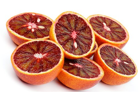 simsearch:400-08012355,k - Six Halves of Blood Oranges closeup on white background Photographie de stock - Aubaine LD & Abonnement, Code: 400-06770585