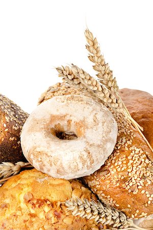 simsearch:400-06416084,k - Collection of different breads from the bakery isolated on a white background Photographie de stock - Aubaine LD & Abonnement, Code: 400-06772475