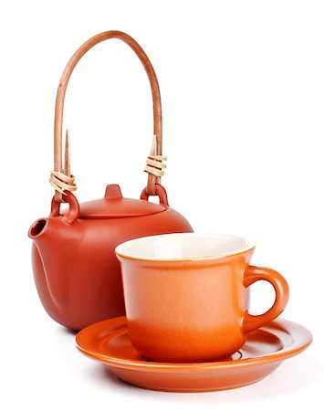 simsearch:400-05751963,k - clay kettle and cup with saucer isolated on white Foto de stock - Royalty-Free Super Valor e Assinatura, Número: 400-06794274