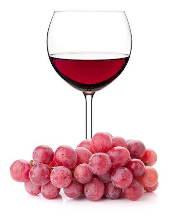 simsearch:400-04919991,k - Red wine in glass with red grape branch. Isolated on white background Foto de stock - Royalty-Free Super Valor e Assinatura, Número: 400-06796217