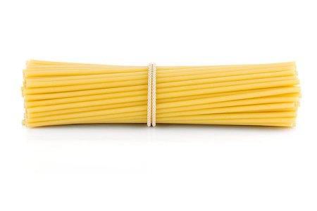 simsearch:400-06796271,k - Bunch of spaghetti. Isolated on white background Stock Photo - Budget Royalty-Free & Subscription, Code: 400-06796245