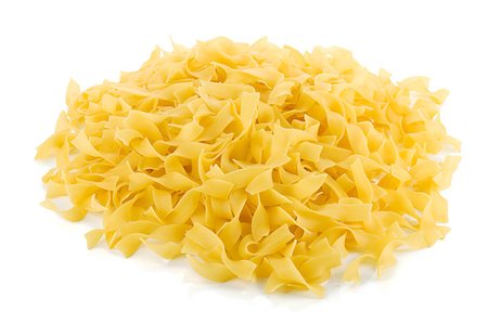 simsearch:400-06796271,k - Heap of pasta. Isolated on white background Stock Photo - Budget Royalty-Free & Subscription, Code: 400-06796242