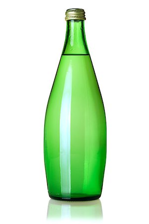simsearch:400-06796544,k - Glass bottle of soda water. Isolated on white background Stock Photo - Budget Royalty-Free & Subscription, Code: 400-06796453
