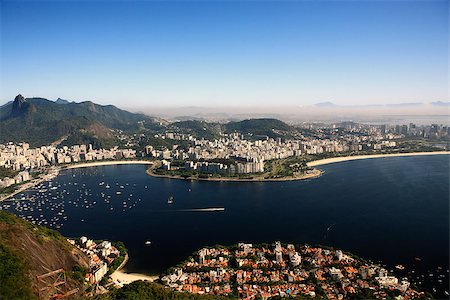 simsearch:400-08074208,k - aerial view of botafogo from the sugar loaf in rio de janeiro brazil Photographie de stock - Aubaine LD & Abonnement, Code: 400-06797209