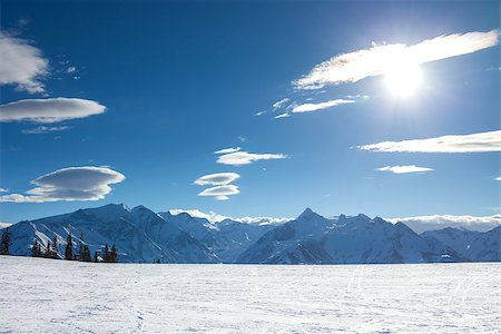 winter with ski slopes of kaprun resort next to kitzsteinhorn peak in austrian alps Stock Photo - Budget Royalty-Free & Subscription, Code: 400-06797400