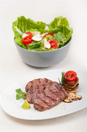 grilled Kobe Miyazaky beef with fresh vegetables Stock Photo - Budget Royalty-Free & Subscription, Code: 400-06790770