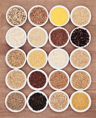 staple - Large grain food selection in white porcelain bowls over papyrus background. Photographie de stock - Aubaine LD & Abonnement, Code: 400-06791006