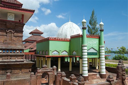 simsearch:400-06848095,k - kudus minar, mosque in central java, indonesia Photographie de stock - Aubaine LD & Abonnement, Code: 400-06847730